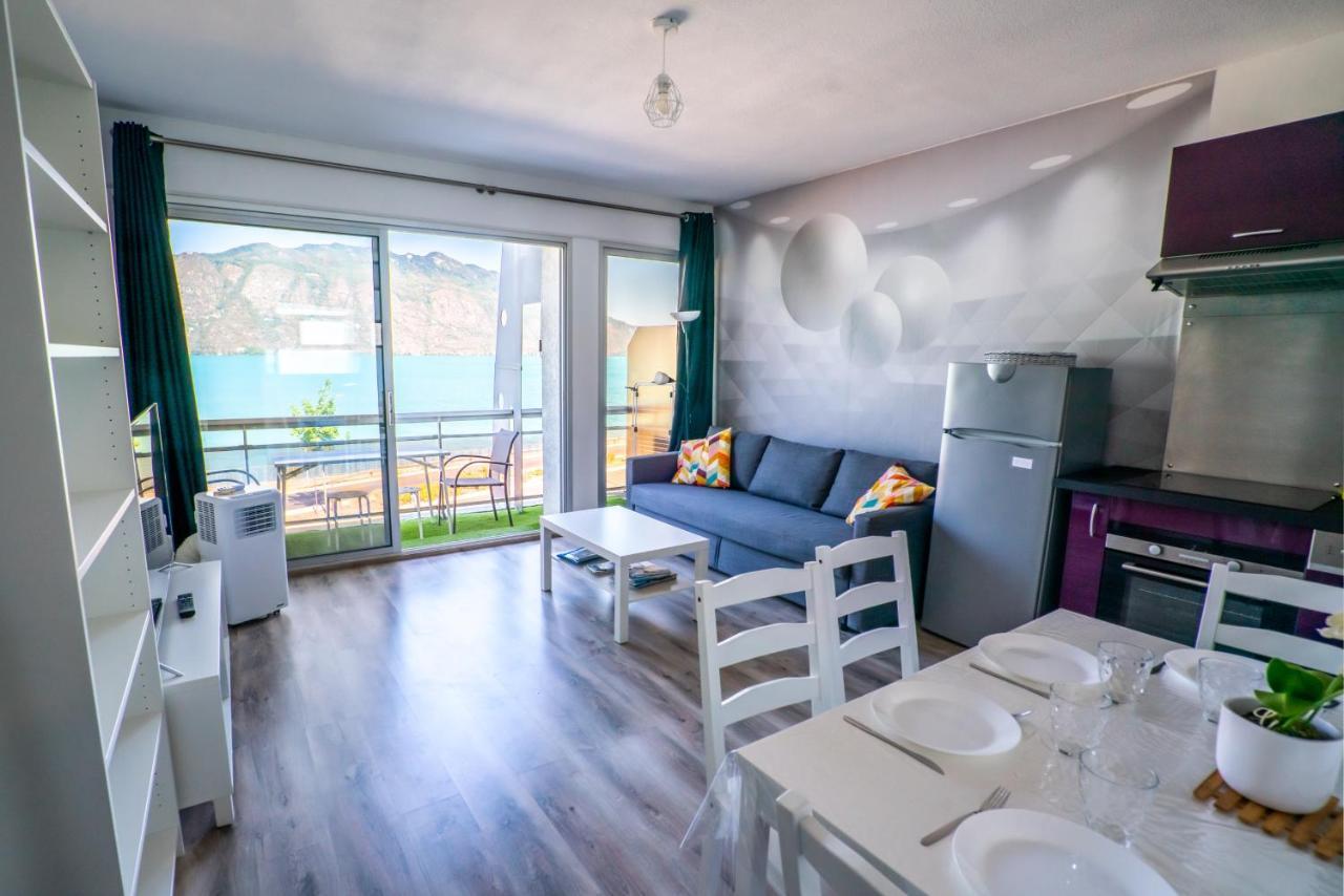 Cabana & Fenetre Sur Lac - Terrasse & Parking Tresserve Екстериор снимка